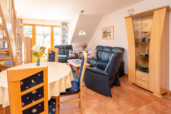 Ferienpark Freesenbruch Wohnung 3.5 - Muschelsucher Ostseeheilbad Zingst - Wohnbereich