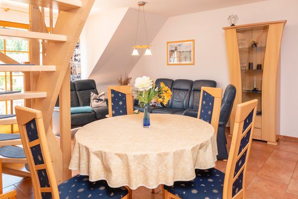 Ferienpark Freesenbruch Wohnung 3.5 - Muschelsucher Ostseeheilbad Zingst - Esstisch