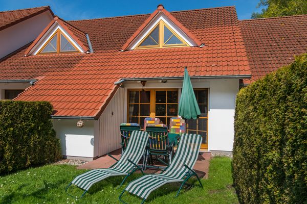 Ferienpark Freesenbruch Reihenhaus 5a - Eichhörnchen Ostseeheilbad Zingst - Terrasse