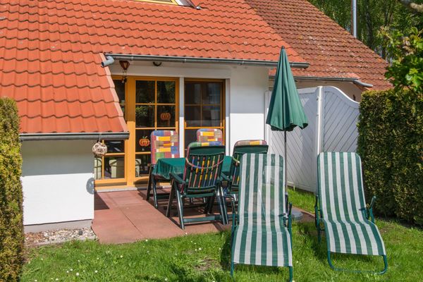 Ferienpark Freesenbruch Reihenhaus 5a - Eichhörnchen Ostseeheilbad Zingst - Terrasse