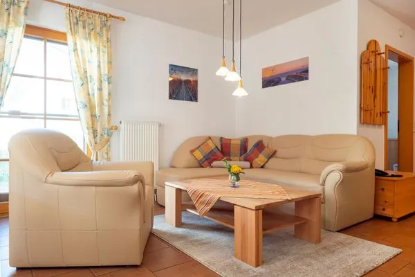 Wohnbereich Ferienpark Freesenbruch Reihenhaus 6b - Schwalbe