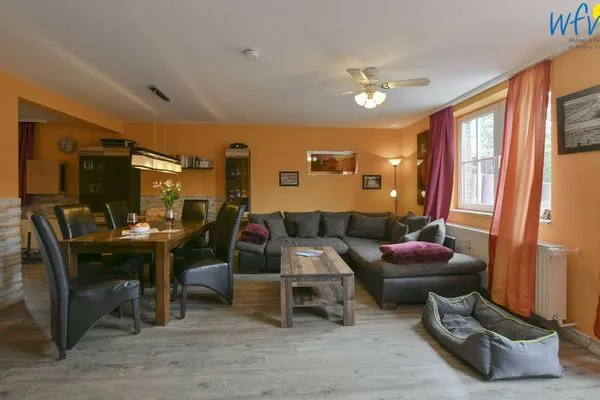 Wohnzimmer Haus Dünenrose Ferienwohnung Klabautermann