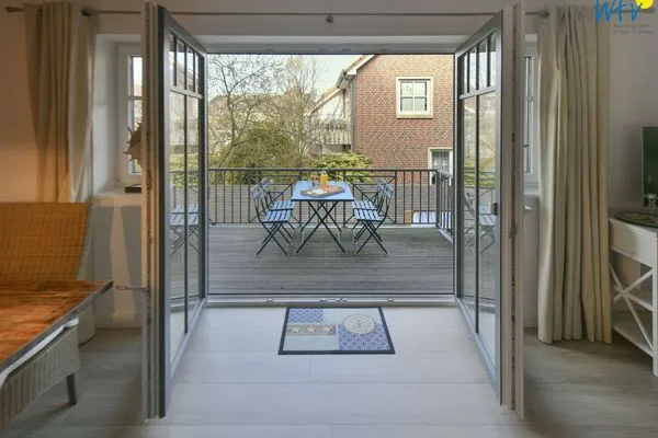 Blick zum Balkon Kapitänshaus Ferienwohnung 5