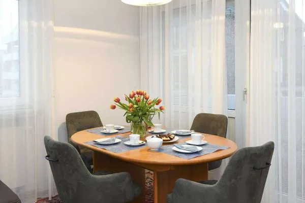 Essbereich Haus Elisabeth-Anna-Straße 28 Ferienwohnung 14