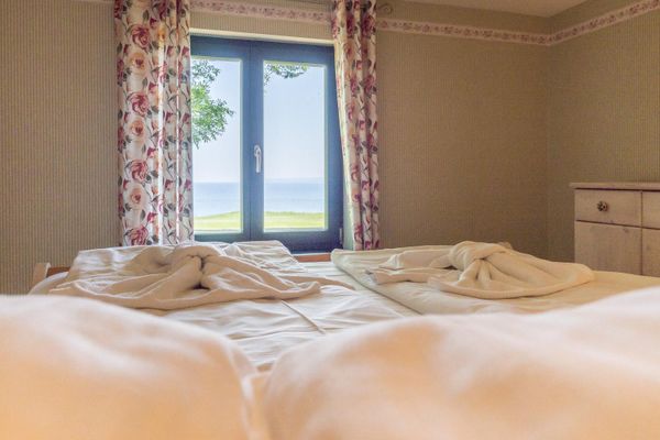 Schlafzimmer mit Blick auf die Ostsee