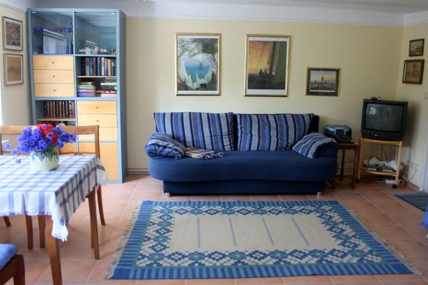 Wohnbereich mit Schlafsofa
