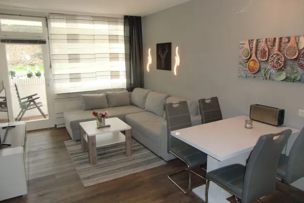 Wohn-/ Essbereich  Schickeria