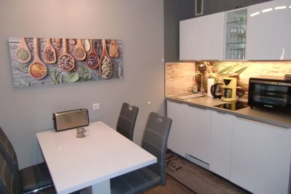 Küche / Küchenzeile  Schickeria