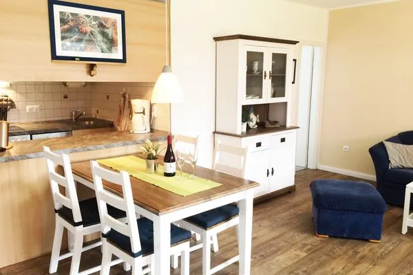 Essbereich der Ferienwohnung Meeresleuchten in Wittdün auf Amrum  Ferienwohnung *Meeresleuchten*