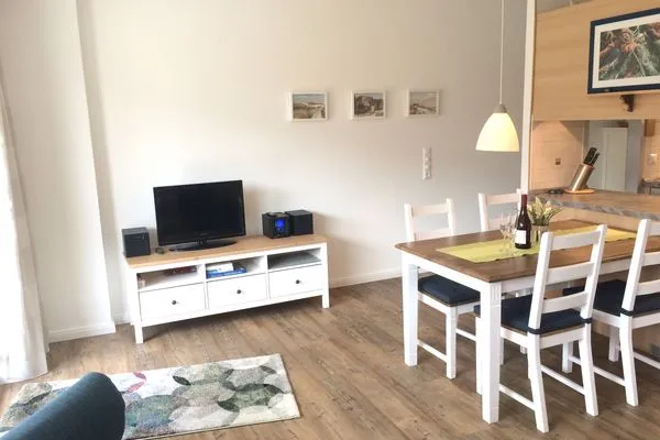 Wohnzimmer der Ferienwohnung Meeresleuchten in Wittdün auf Amrum  Ferienwohnung *Meeresleuchten*