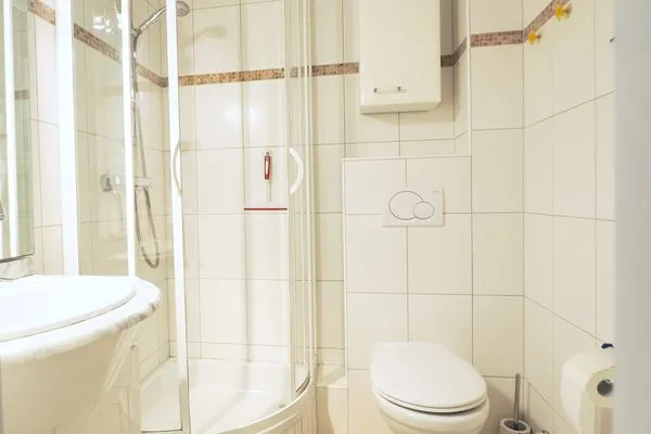 Badezimmer der Ferienwohnung Meeresleuchten in Wittdün auf Amrum  Ferienwohnung *Meeresleuchten*