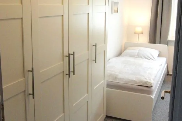 Schlafzimmer 1 der Ferienwohnung Meeresleuchten in Wittdün auf Amrum  Ferienwohnung *Meeresleuchten*