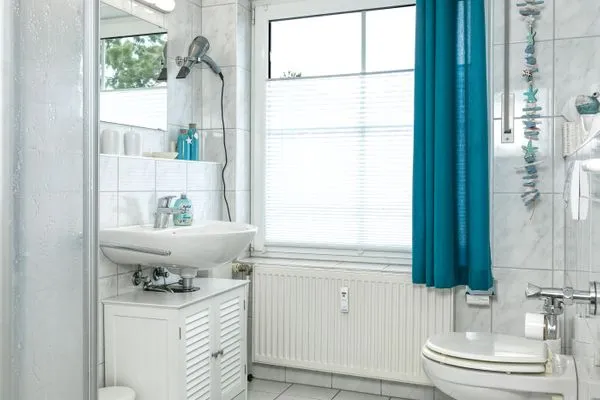 Bathroom Haus Sonnenschein Sommerwiese