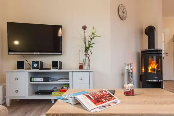 TV / Multimedia  Ferienhaus Haubenlerche 52