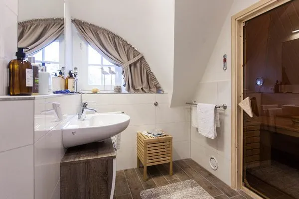 Badezimmer  Ferienhaus Haubenlerche 40