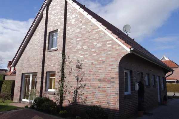  Deichstraße 14e-i 50101 Sonnenwind 1