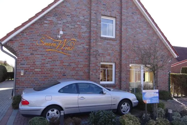  Deichstraße 14e-i 50102 Sonnenwind 2