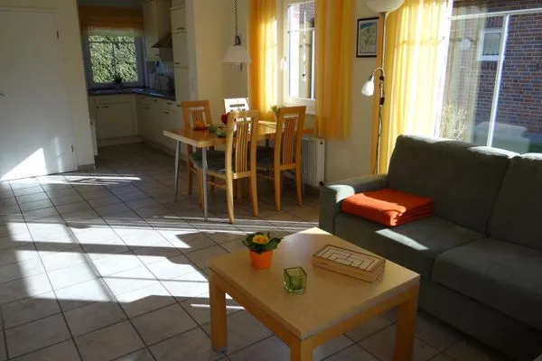  Deichstraße 14e-i 50102 Sonnenwind 2