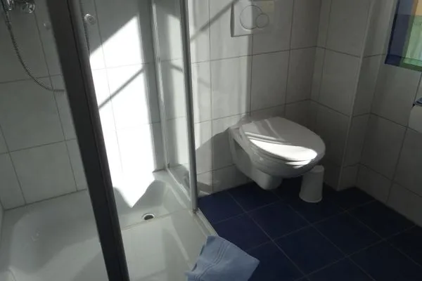  Deichstraße 14e-i 50102 Sonnenwind 2