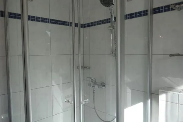  Deichstraße 14e-i 50102 Sonnenwind 2