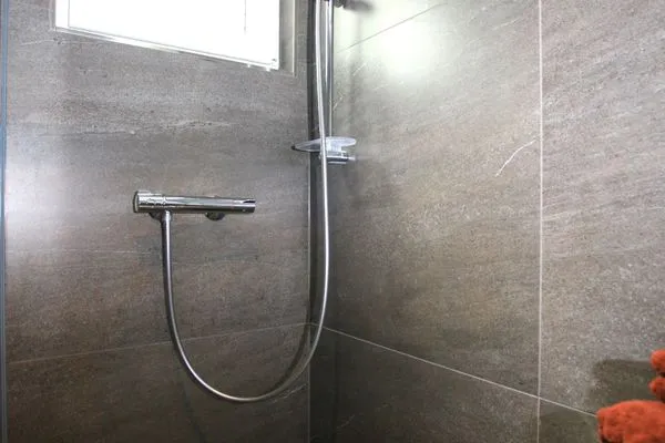 Badezimmer Überlinger See-Apartments Apartment 7 Über-See