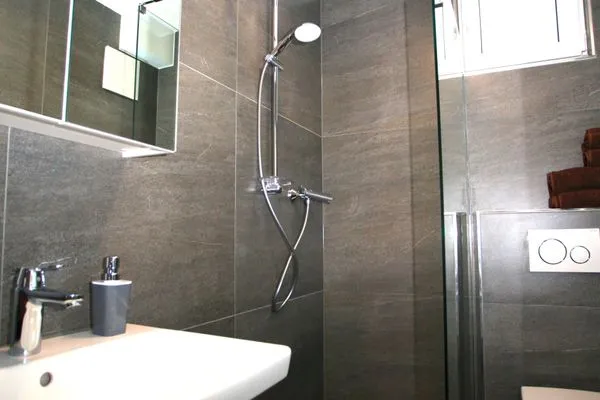 Badezimmer Überlinger See-Apartments Apartment 10 Über-See