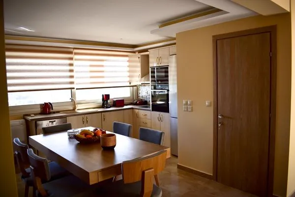 Küche / Küchenzeile  Pantokratora's