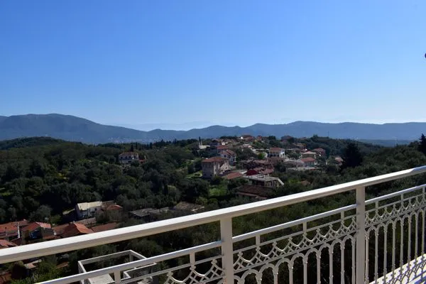 Terrasse  Pantokratora's