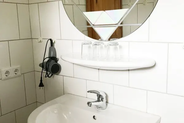 Badezimmer im Bungalow Frisia 2 in Norddorf auf Amrum Haus Frisia Bungalow Frisia 2