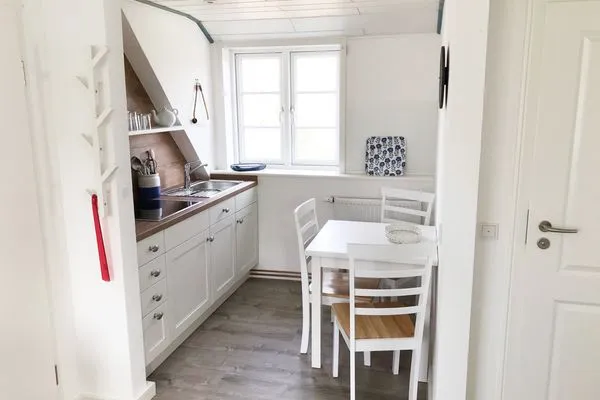 Küche in der Ferienwohnung Frisia 4 in Norddorf auf Amrum Haus Frisia Ferienwohnung Frisia 4