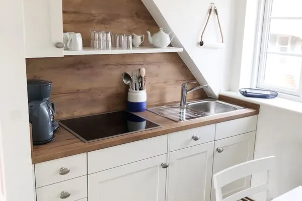 Küche in der Ferienwohnung Frisia 4 in Norddorf auf Amrum Haus Frisia Ferienwohnung Frisia 4