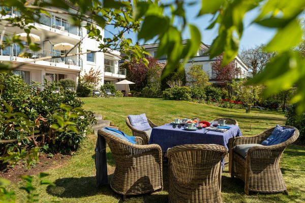  TECHTs  Apartmenthaus Sandburg