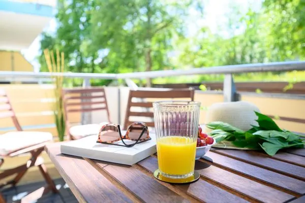 Balkon mit Bestuhlung Residenz am Strand Deichpoofe -  Wohnung 1-06