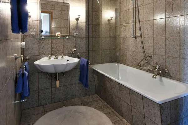 Badezimmer Haus Klabautermann Ferienwohnung Karin's Nest