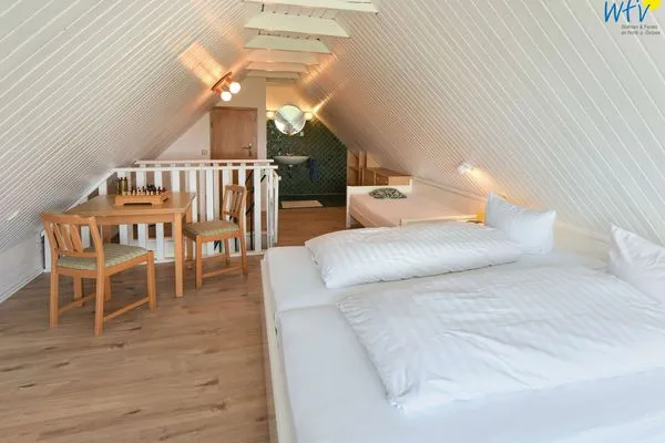 Schlafzimmer Haus Klabautermann Ferienwohnung Karin's Nest