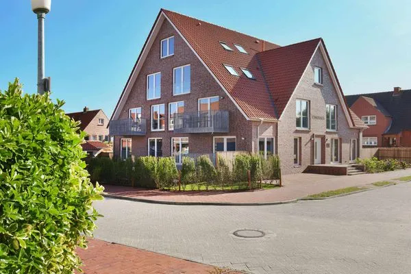 Hauptansicht Töwerhus Ferienwohnungen Segel + Seestern