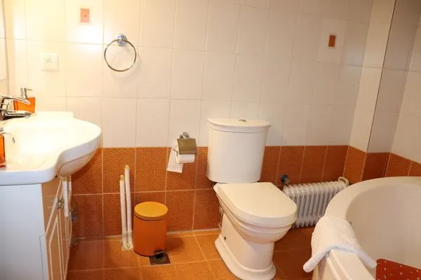 Bathroom  Armonia Salanti