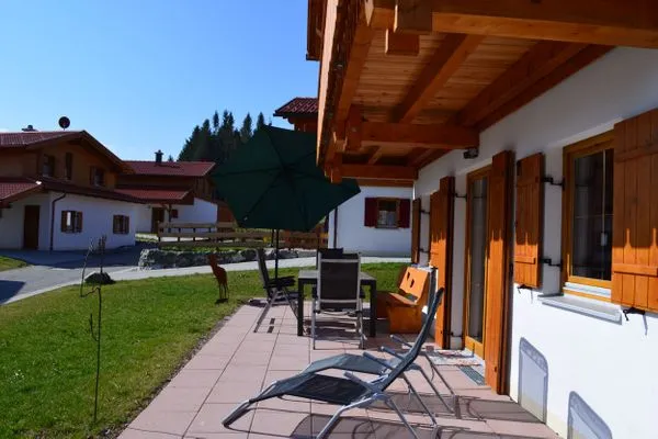 Terrasse  Eulennest - Feriendorf Via Claudia Haus 81