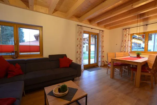 Wohnzimmer  Platzhirsch - Feriendorf Via Claudia Haus 78