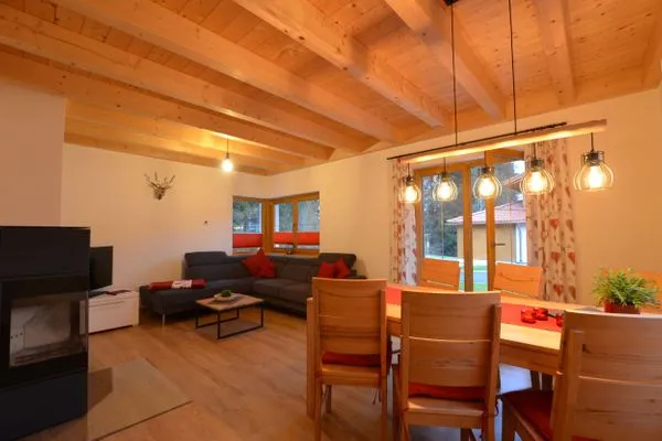 Wohnzimmer  Platzhirsch - Feriendorf Via Claudia Haus 78