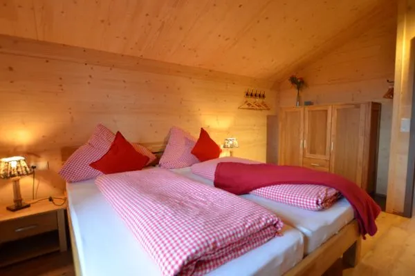 Schlafzimmer  Allgäuglück - Feriendorf Via Claudia Haus 74