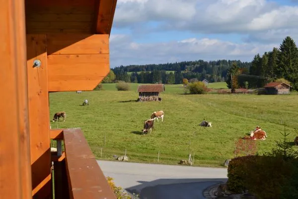 Nachbarschaft  Onkel Leo - Feriendorf Via Claudia Haus 42