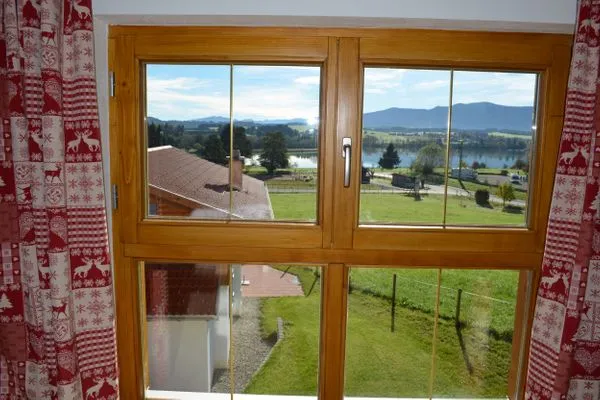 Gartenblick  Gamsbock - Feriendorf Via Claudia Haus 59