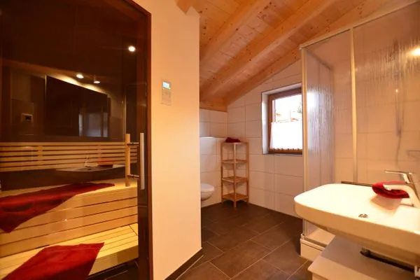 Badezimmer  Augusta - Feriendorf Via Claudia Haus 70