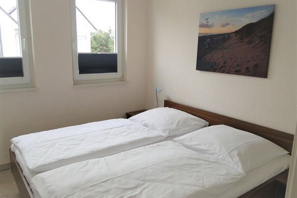 Im Dünengrund "Dünenrose", Due05 Rantum -