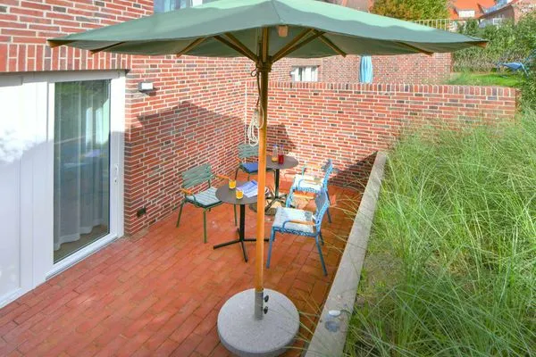 Terrasse Töwerhus Ferienwohnungen Segel + Seestern