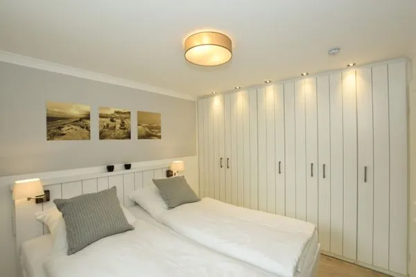 Schlafzimmer  Ferienwohnung Eydum Nr. 10