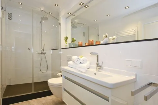 Badezimmer  Ferienwohnung Eydum Nr. 10