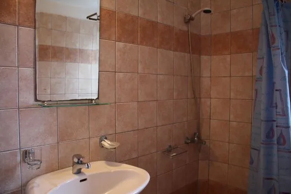 Bathroom  Katafigio Jannis B