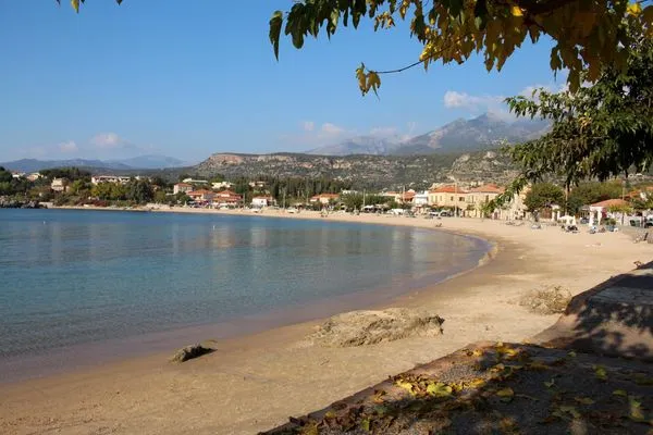 Strand von Stoupa nach 7km  Katafigio Jannis A2